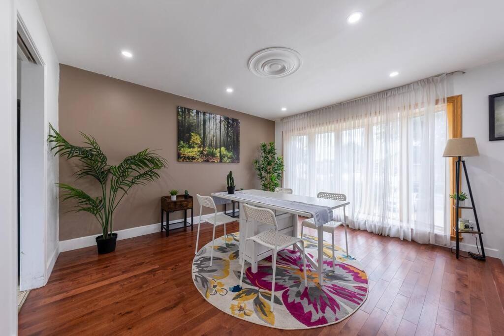 Spacious 4Br House Close To Dt Apartment Brossard Exterior foto