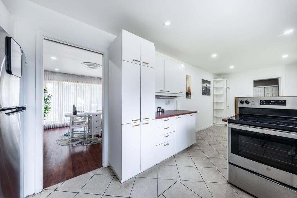 Spacious 4Br House Close To Dt Apartment Brossard Exterior foto